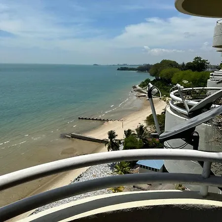 Mila Seaview Regency Tanjung Tuan Apartment Port Dickson Bagian luar foto